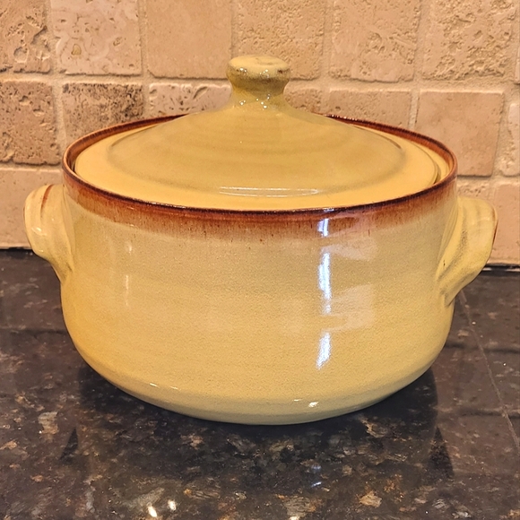 Vintage Seagrove North Carolina Yellow with Brown Pottery Casserole Dish w/ Lid - Picture 2 of 16